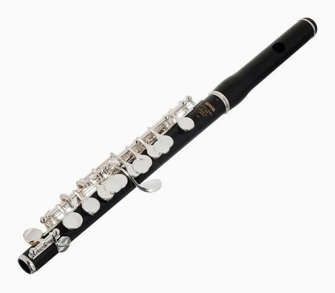 Yamaha YPC-91 Piccolo, vue 4